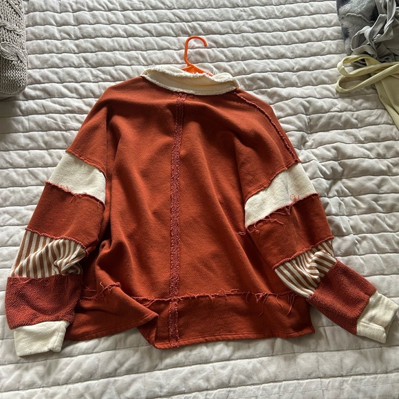 The Post Hudson Rust Pullover - Picture 7 of 7